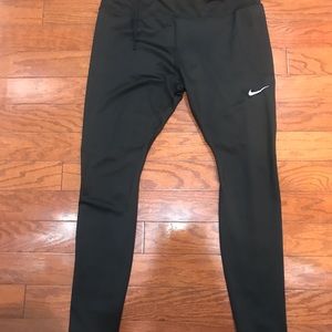 Nike  dry fit leggings.